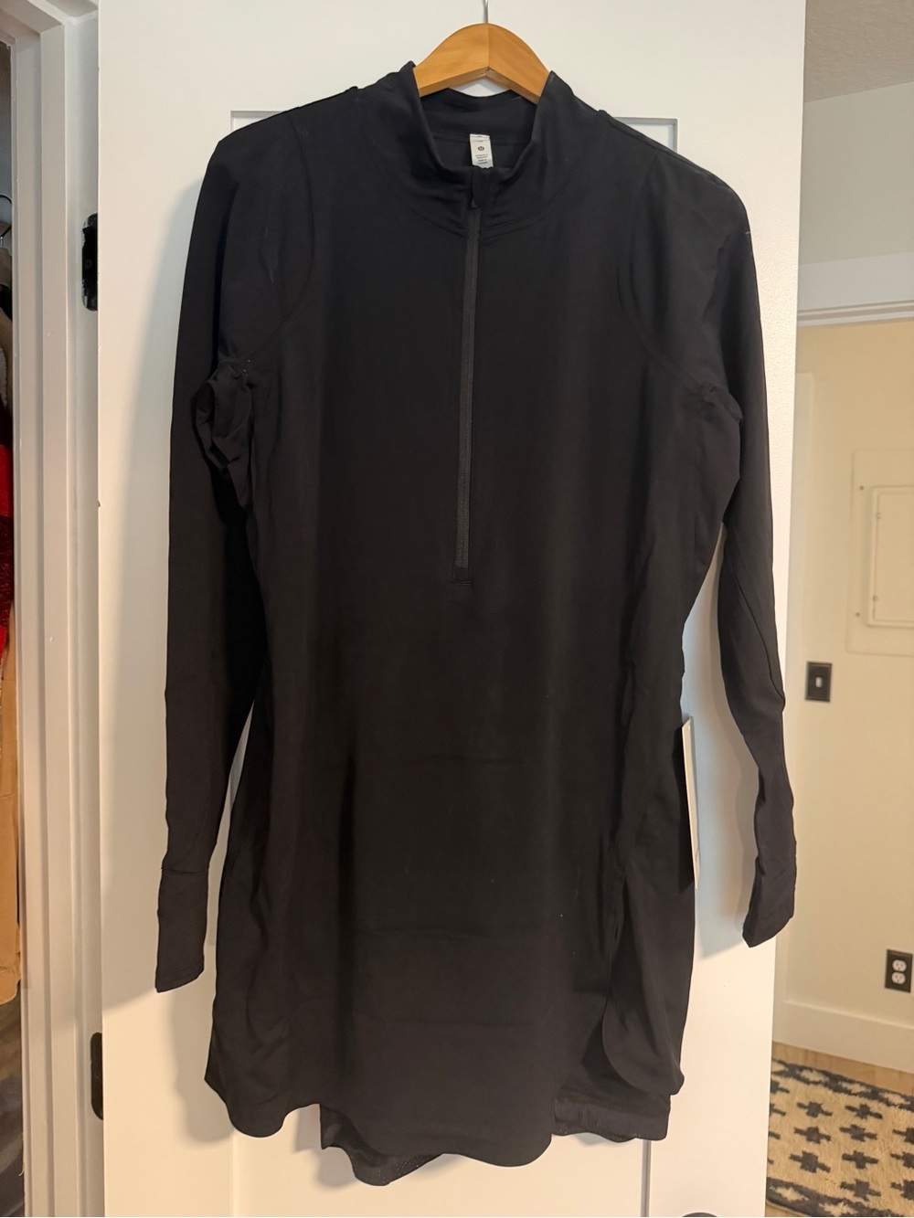 NWT lululemon Nulux Long-Sleeve Tennis Dress 14 Black